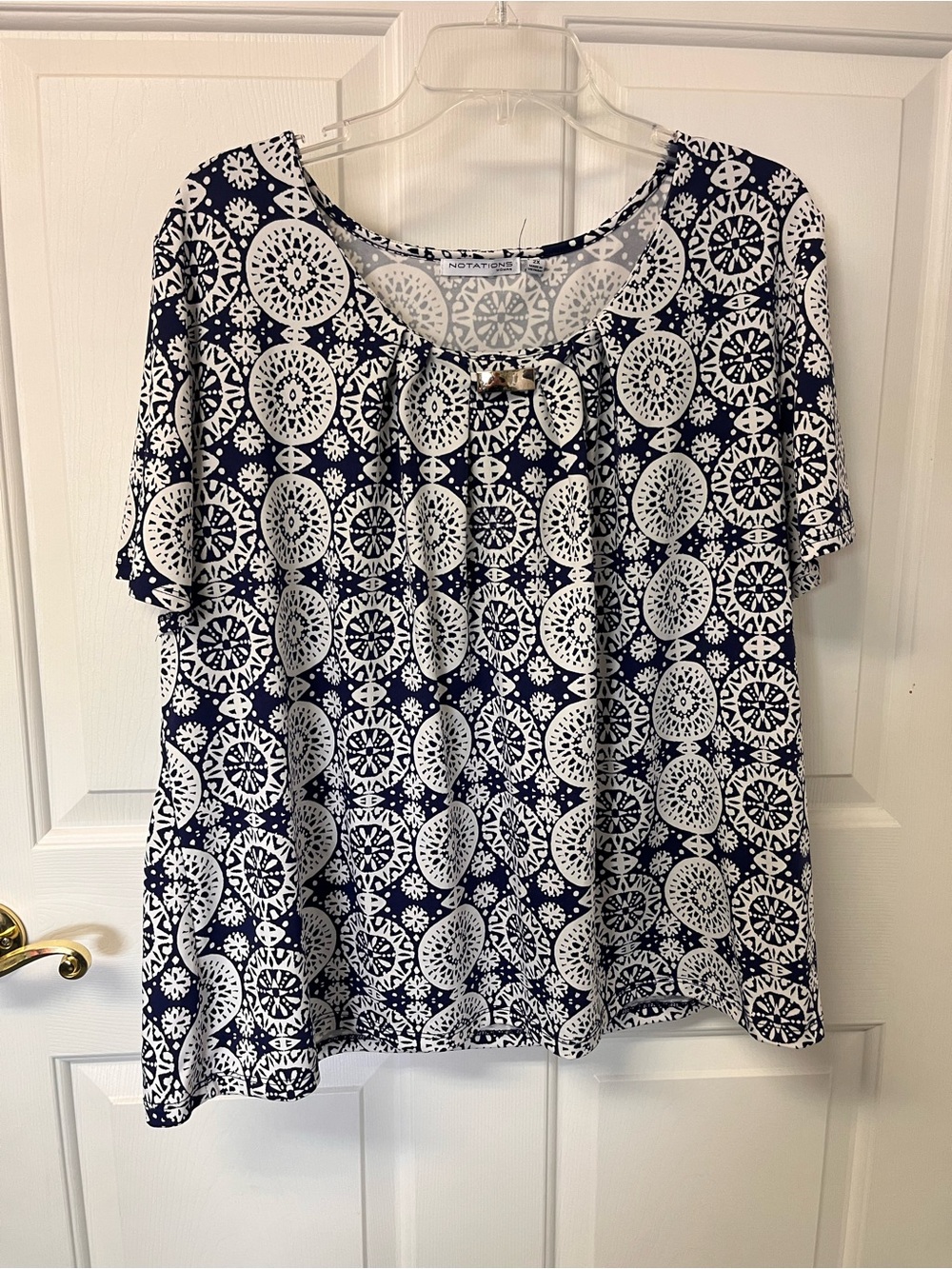 Notations Navy & White Medallion Short Sleeve Scoop Neck Top